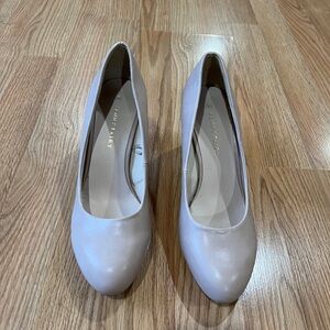 Jenny Fairy Women's Cream Pumps Size 40 EU
